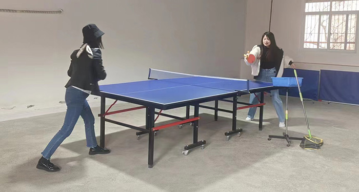 金莎娱乐官网最全网站手机版妇女节活动-乒乓球对攻